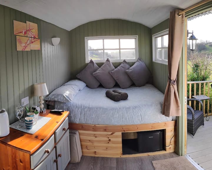 Shepherd's Hut Pet Friendly With Hottub - Dorchester