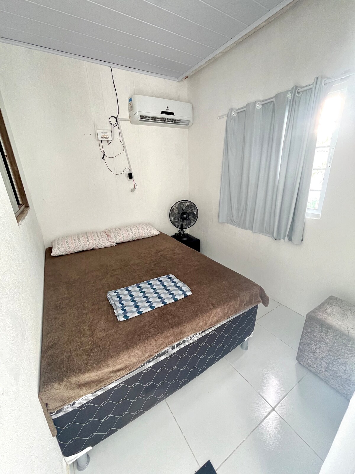 საძინებელი 4