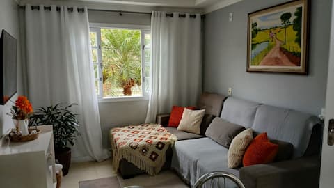 Top performing Airbnb: Cozy house in the Heart of Criciúma. in Criciúma