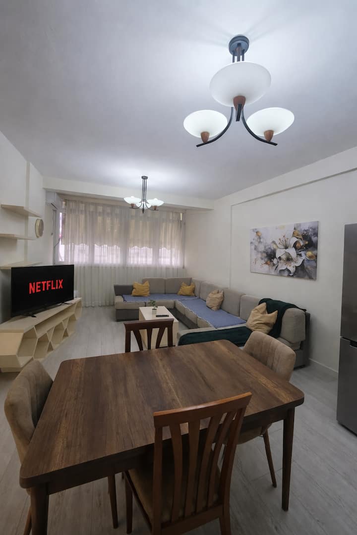 Central Kavaja Flat Iii W/ 24h Self Checkin - Tirana
