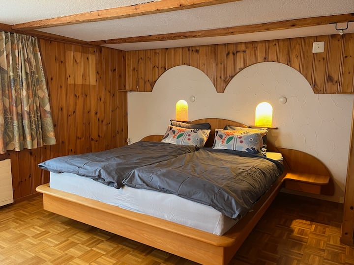 غرفة النوم 1