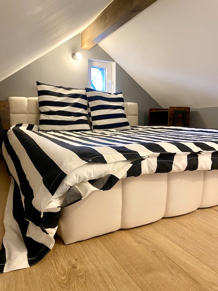 Стая на покрива 