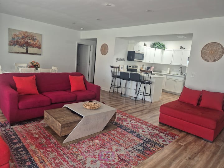 Home Suite In Stafford
Entire Basement. - Stafford, VA
