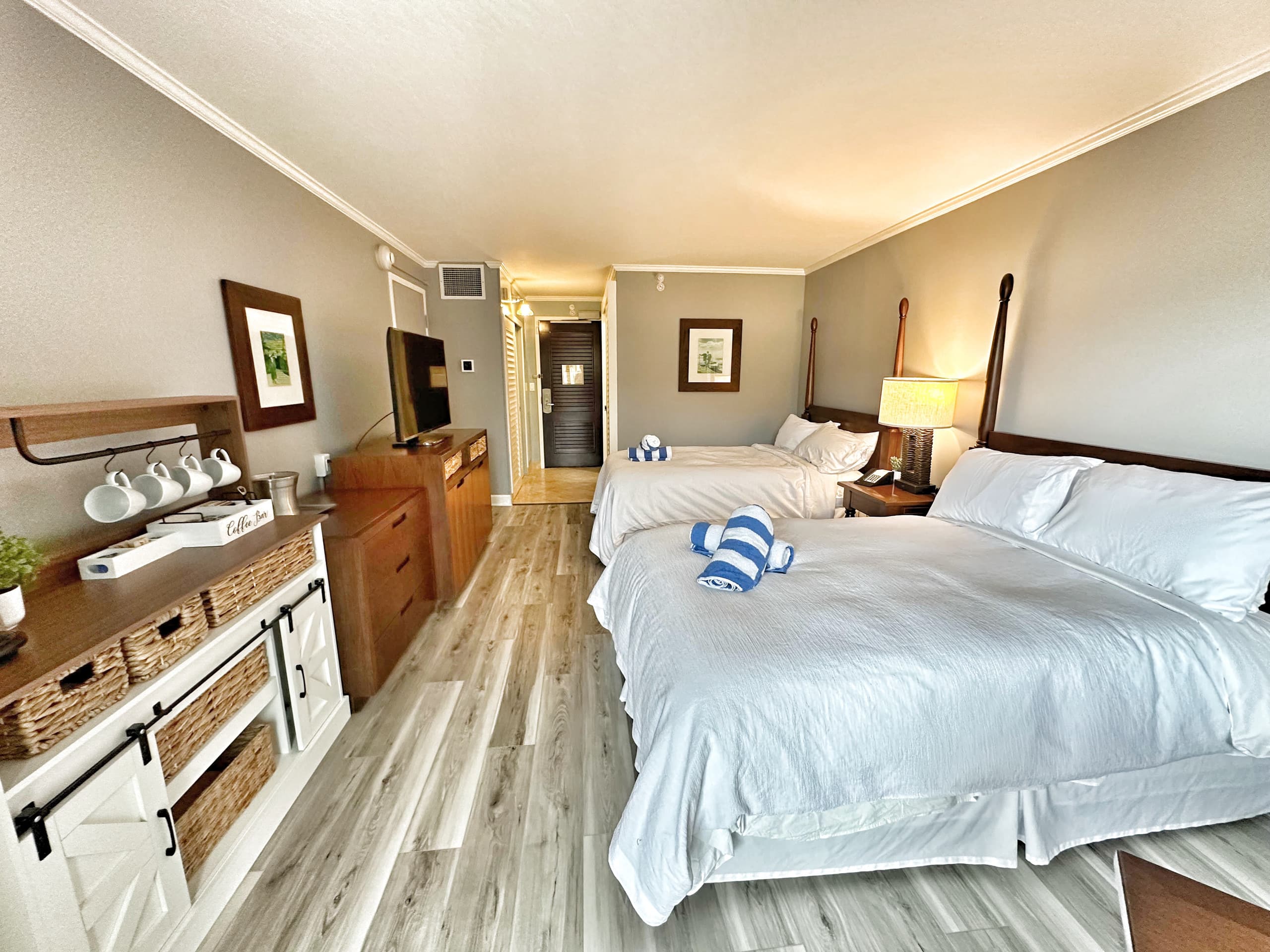Resort in Lihue · ★4.95 · 1 bedroom · 2 beds · 1 private bath - Image 4