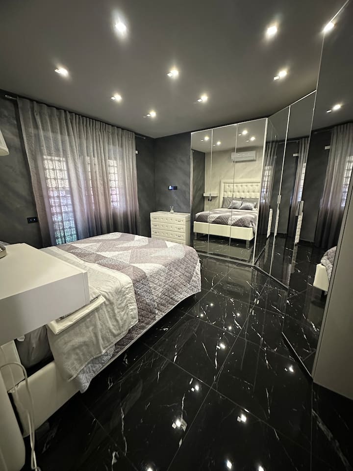 საძინებელი 1