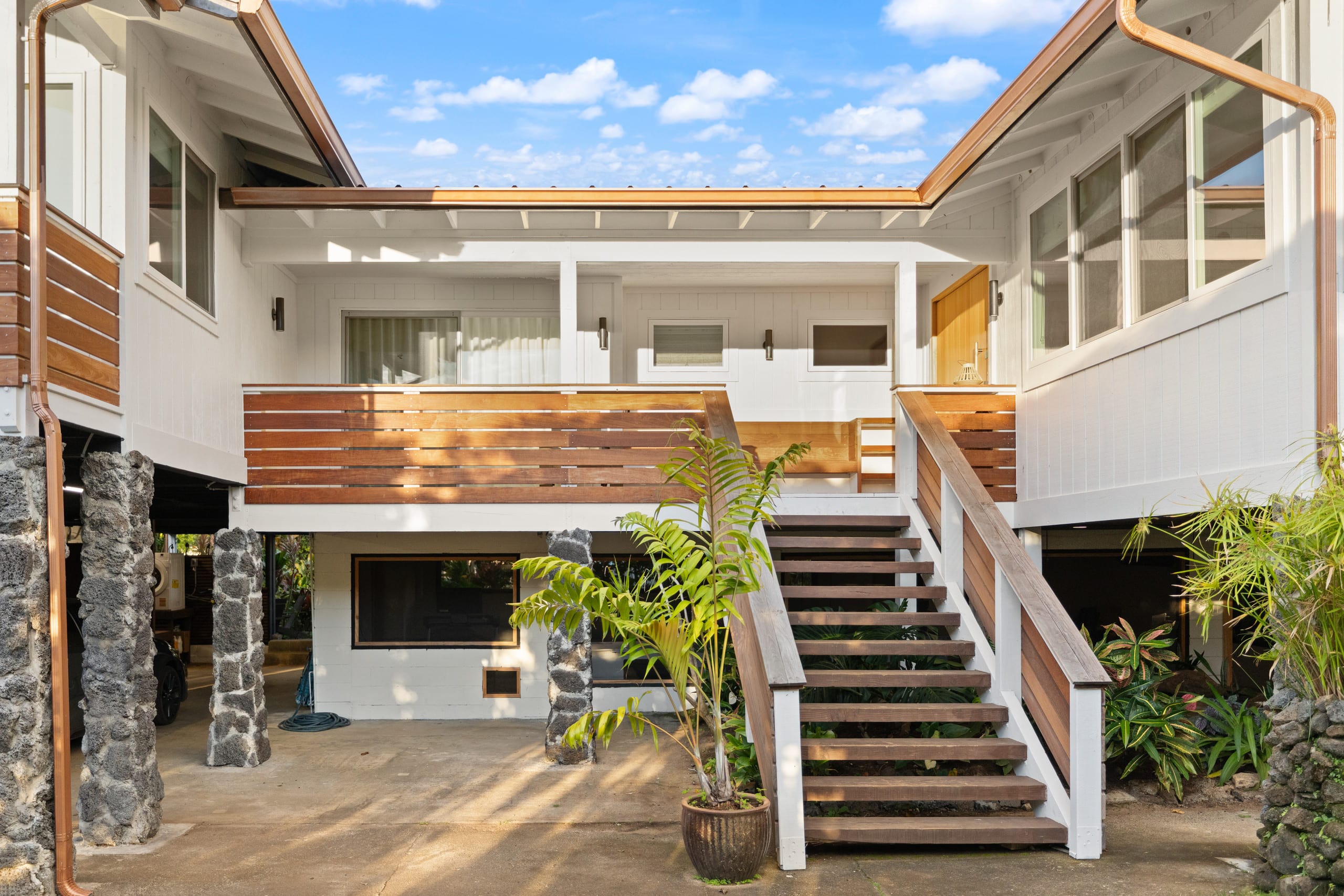 Home in Hanalei · ★5.0 · 5 bedrooms · 5 beds · 4 baths - Image 95