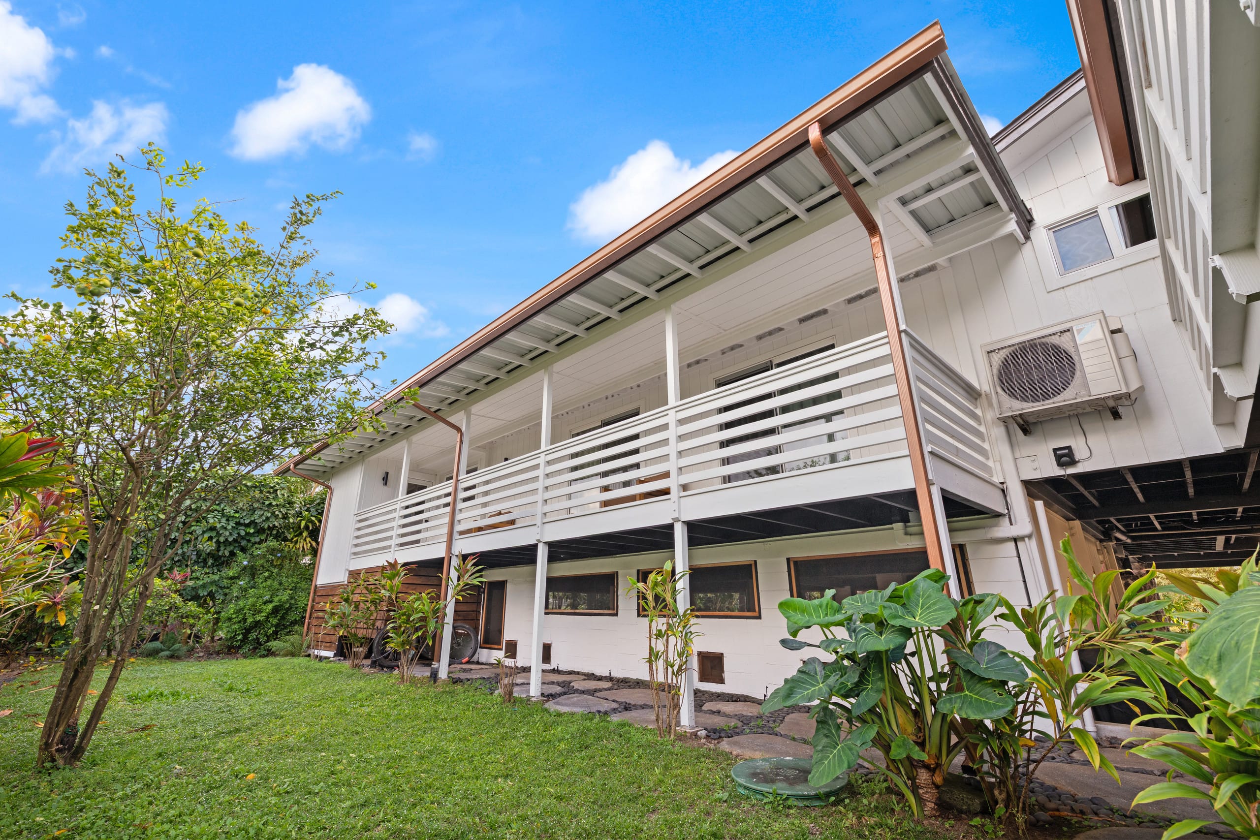 Home in Hanalei · ★5.0 · 5 bedrooms · 5 beds · 4 baths - Image 90