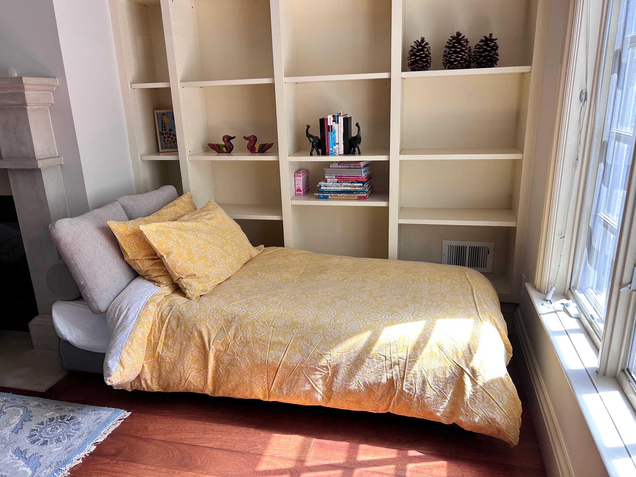 Home in San Francisco · ★5.0 · 1 bedroom · 2 beds · 1 bath - Image 2