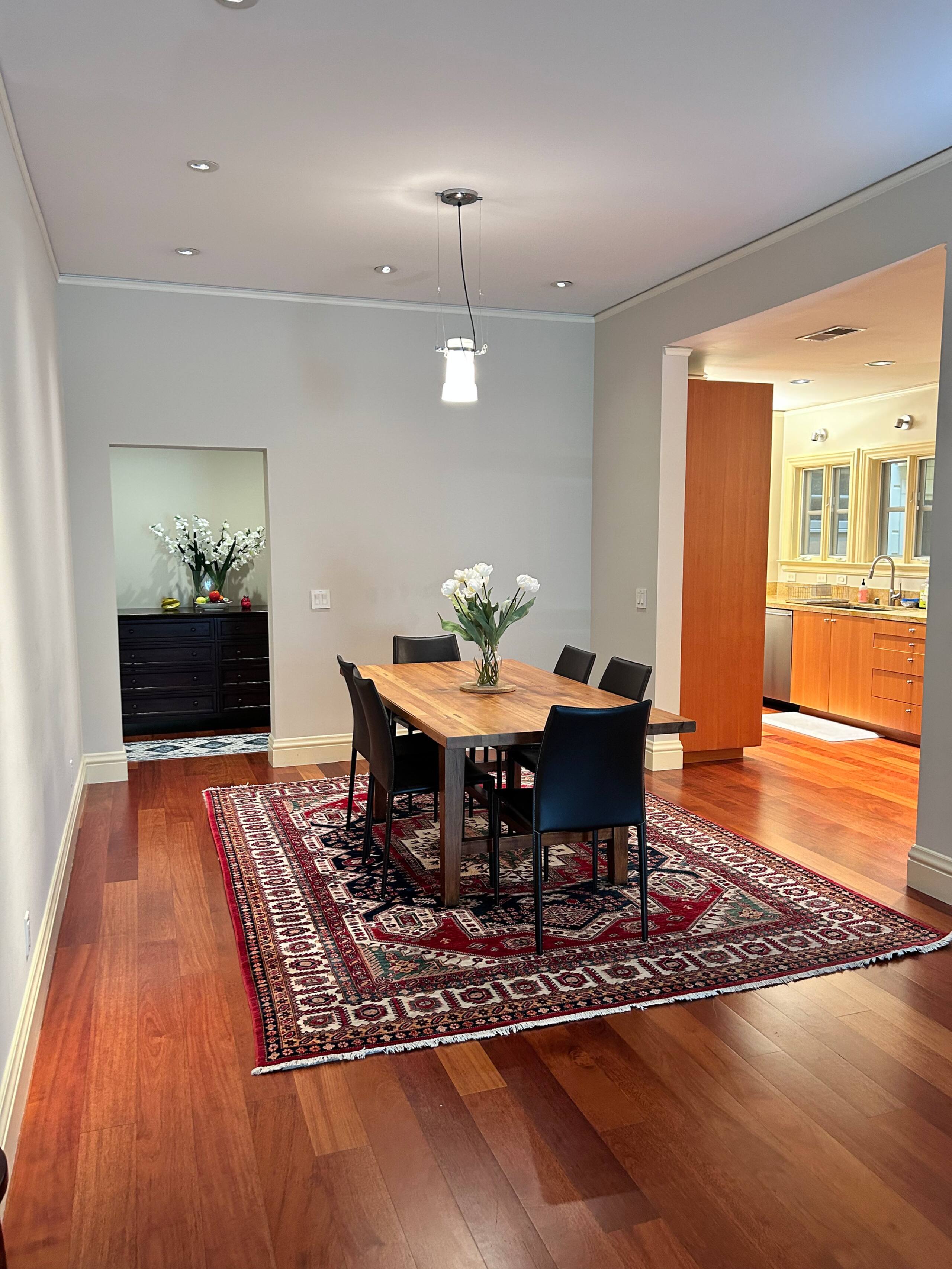Home in San Francisco · ★5.0 · 1 bedroom · 2 beds · 1 bath - Image 10