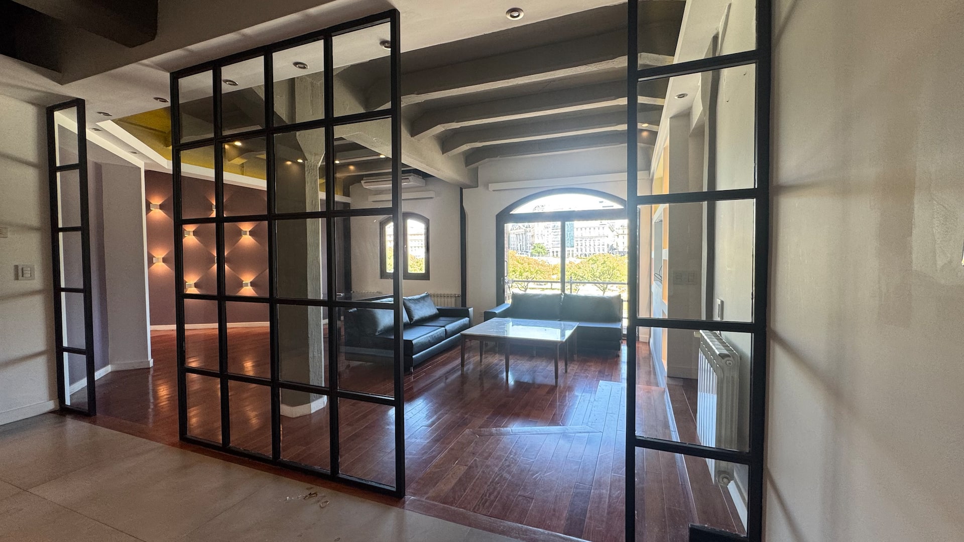 Apartamento de 2 dormitórios em San Nicolás