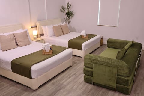 Top performing Airbnb: 5ppl | 15 min Airport y Downtown | FREE Parking in Curtis Park