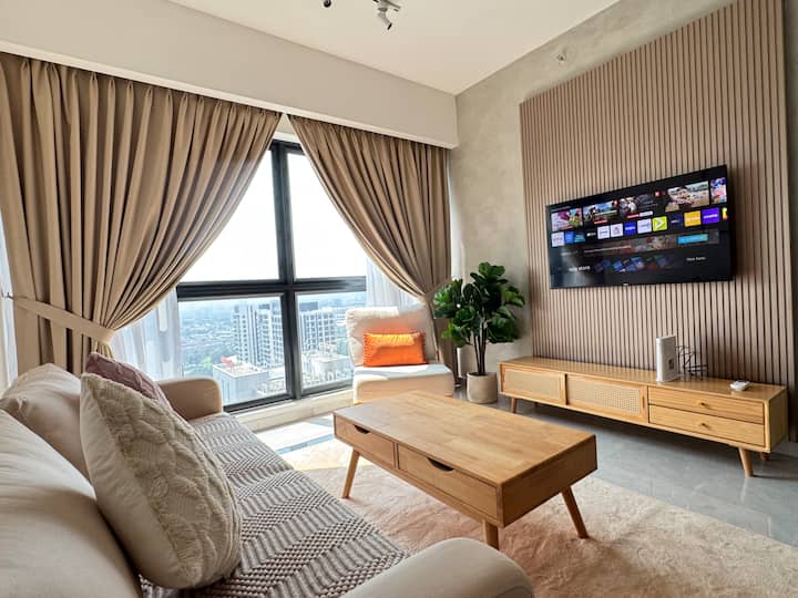 Kl Spacious & Luxe Retreat With City View (4-6pax) - Kuala Lumpur