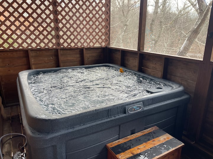 Autumn On Sunrise- Hot Tub/arcade Game - Sevierville, TN