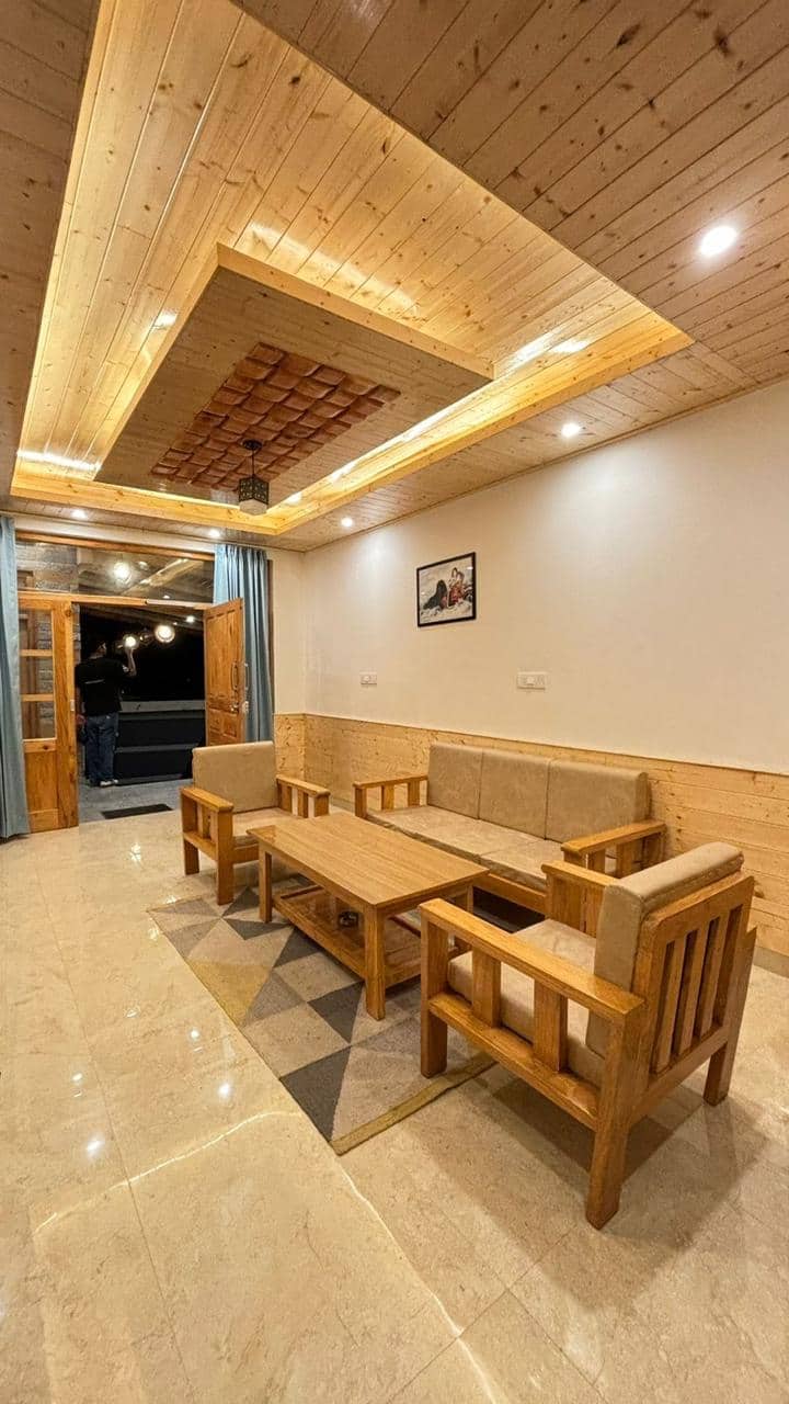 5bhk Mylo Cottage By Geeta Villas - Manali