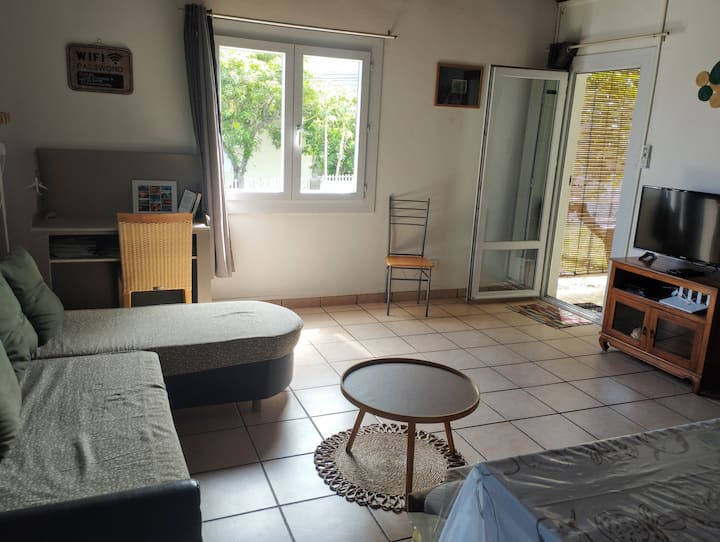 入住带工作空间的房源。 