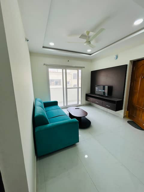 Cozy nest New 2BHK in Kondapur near AIG Gachibowli