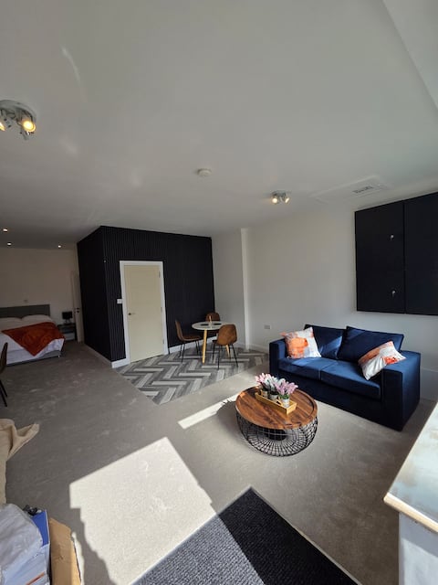 The Spacious Suite by JS Apartments
