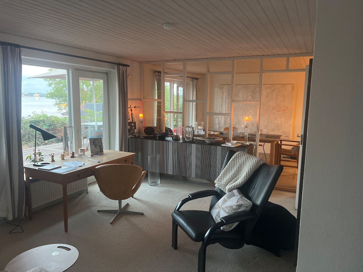 Popular Airbnb listing: Panorama water views in Glücksburg (Ostsee)
