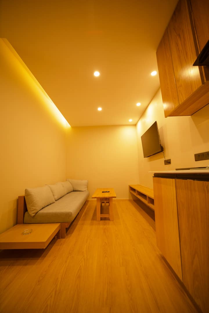 Empire Apartments - 레