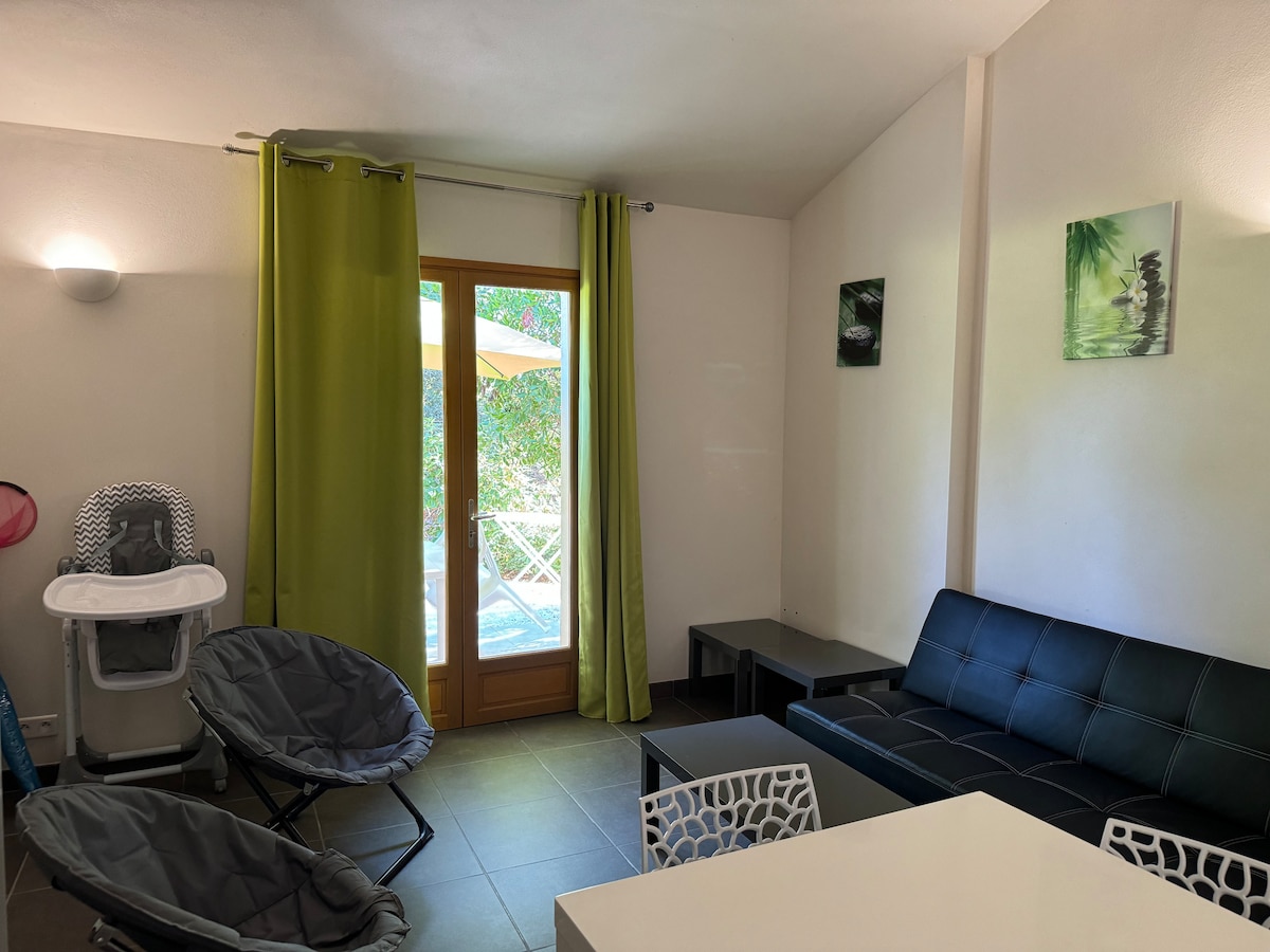 Successful Airbnb property: Palombaggia Beach Villa in Porto Vecchio