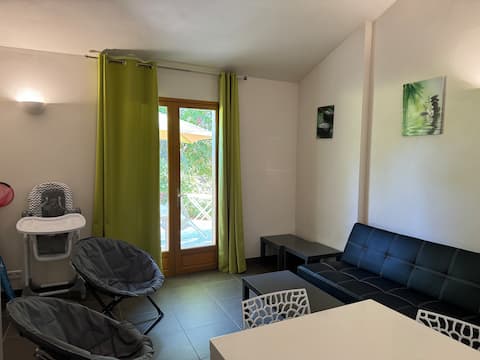 Successful Airbnb property: Palombaggia Beach Villa in Porto Vecchio