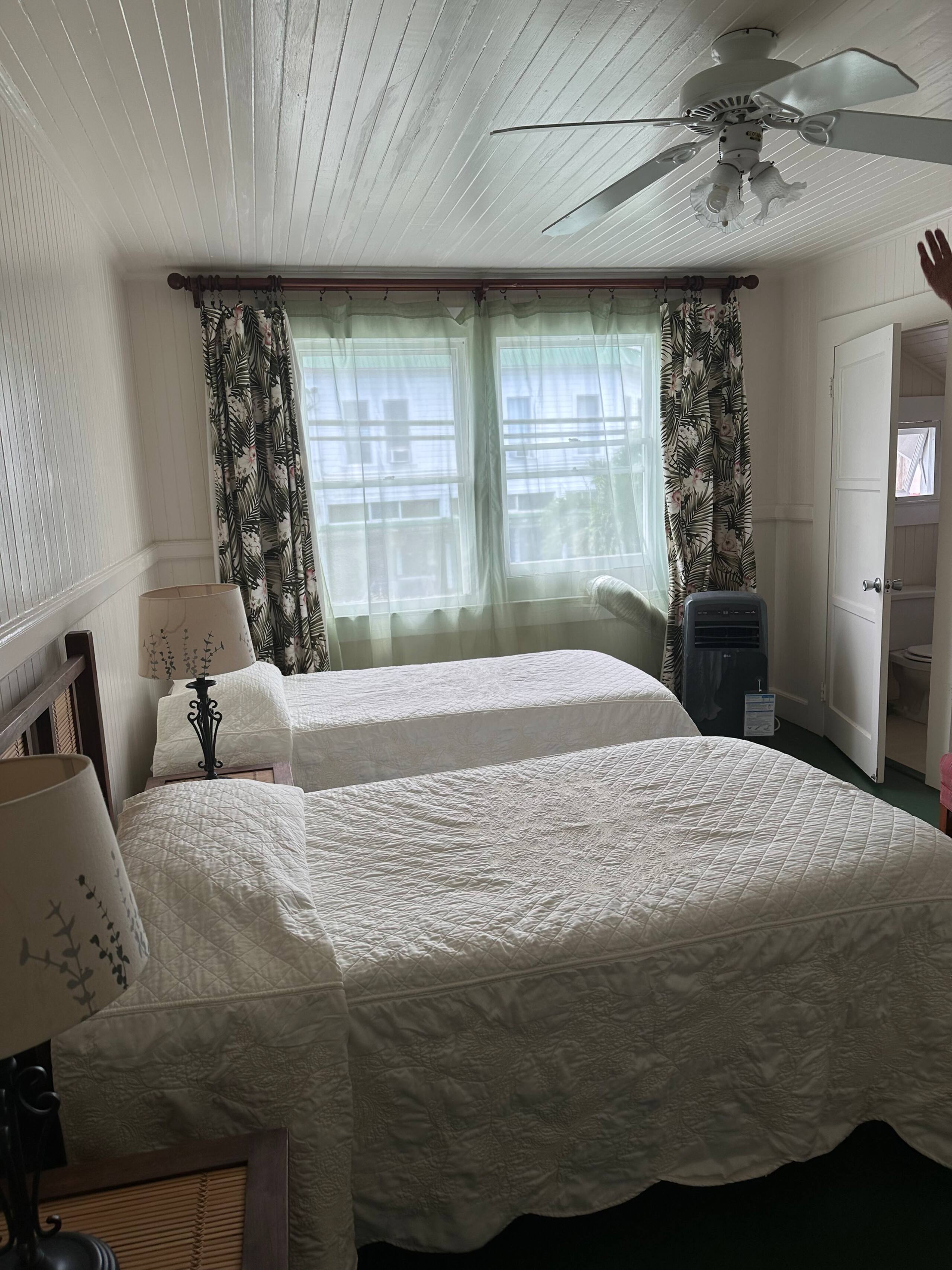 Home in Hilo · ★4.44 · 1 bedroom · 2 beds · 3.5 private baths - Image 1