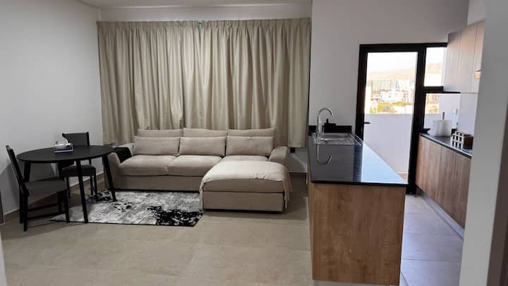 Cozy Azaibah Gateaway - Muscat
