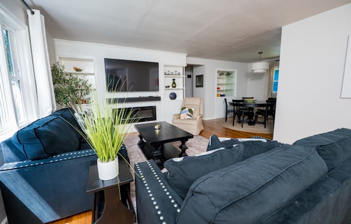 Entire Home, 6 Min Drive To Uiuc - 섐페인
