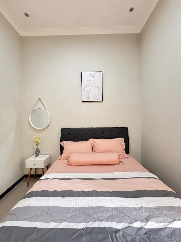 غرفة النوم 1