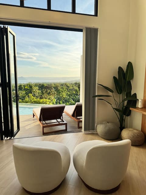 Serenity Crest Bliss - Taal Lake View