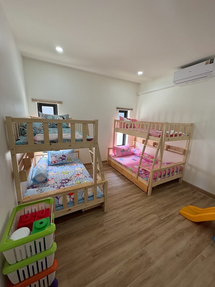 საძინებელი 1