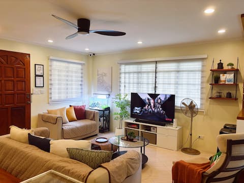 Muji Salvacion (with WiFi & Netflix)