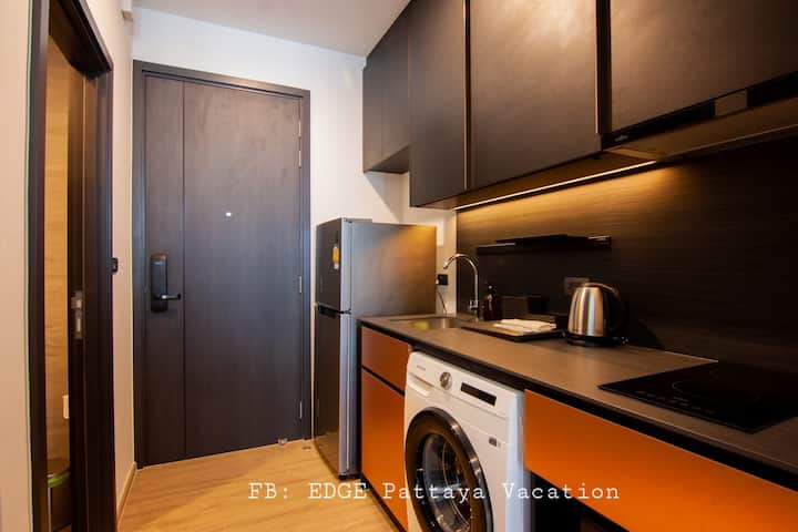 Edge #14 Sea View - Pattaya