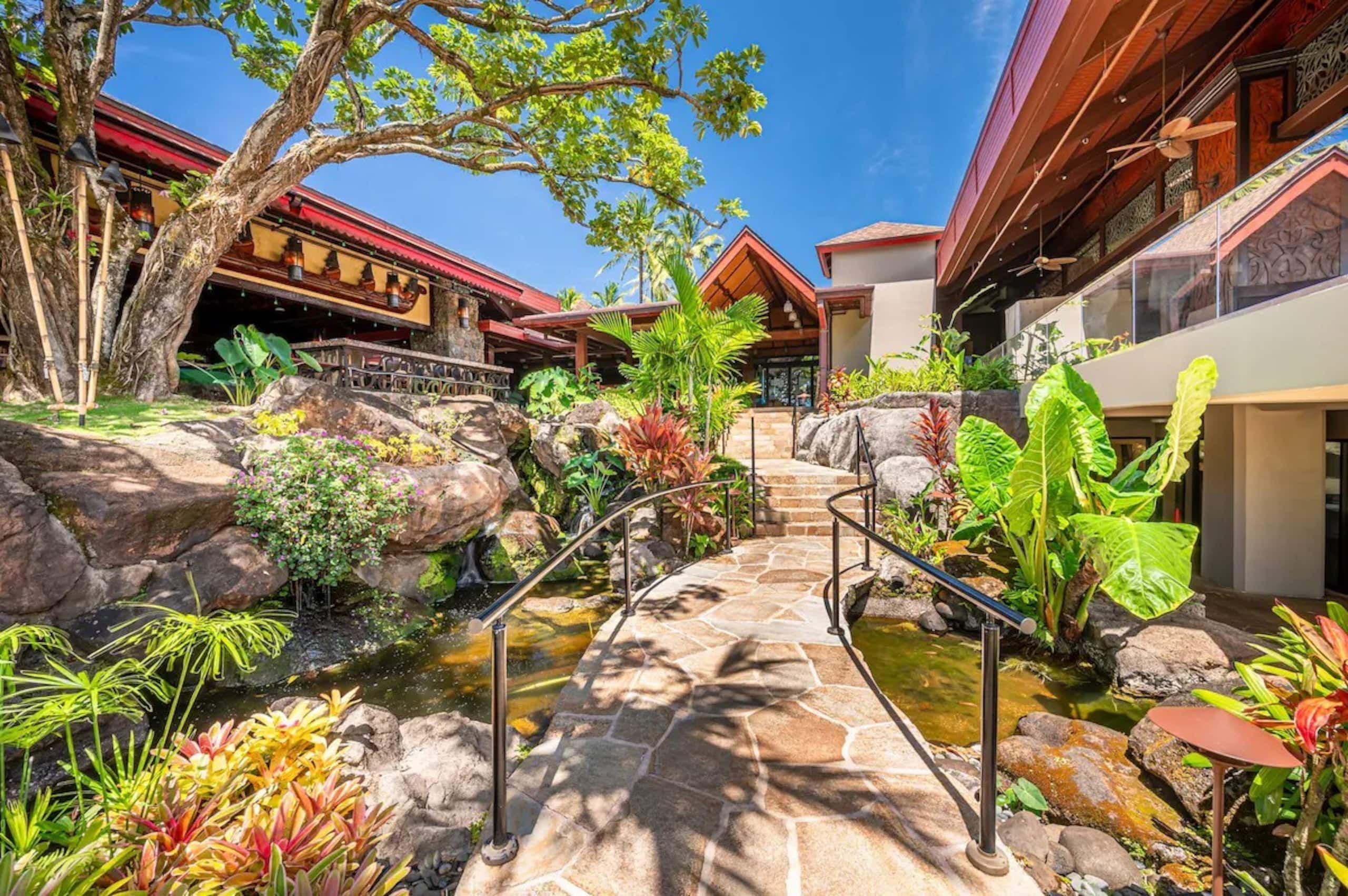 Condo in Princeville · ★4.9 · Studio · 1 bed · 1 bath - Image 12