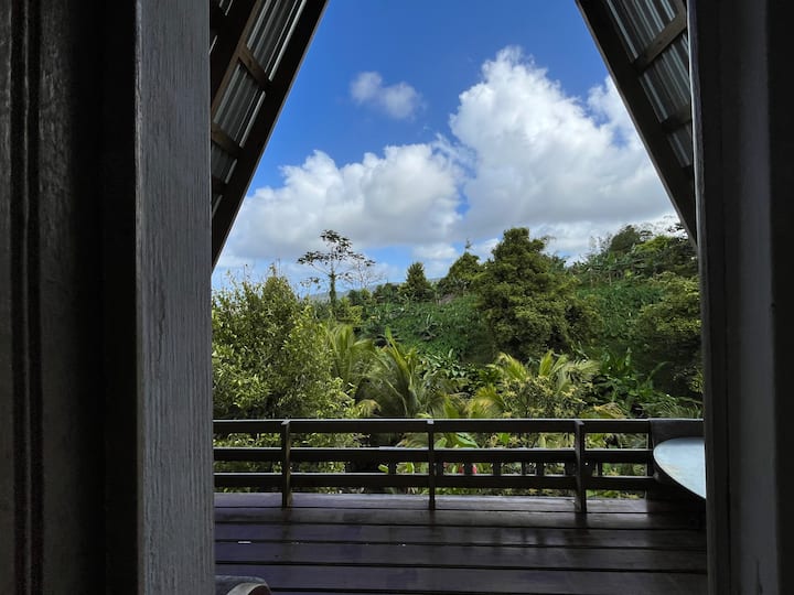 Riverlands Cottage A-frame Cabin W/balcony Views - Granada