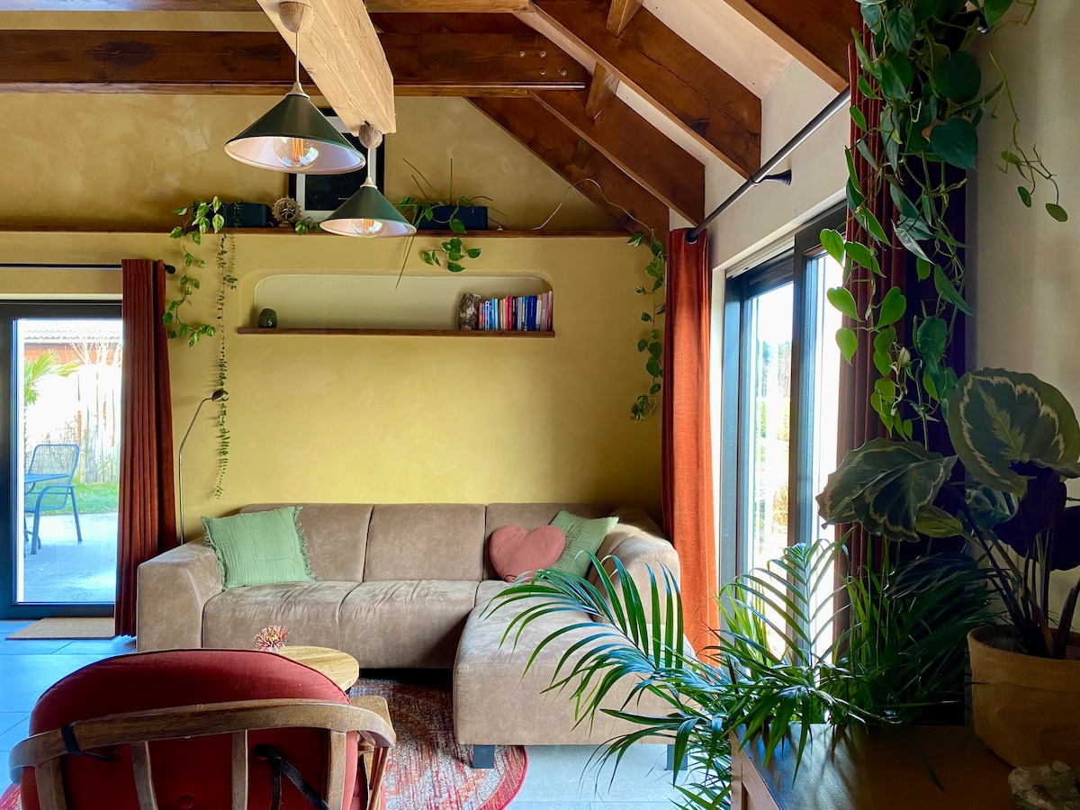 Top Airbnb: Prinsenland aan Zee - Stable House in Callantsoog