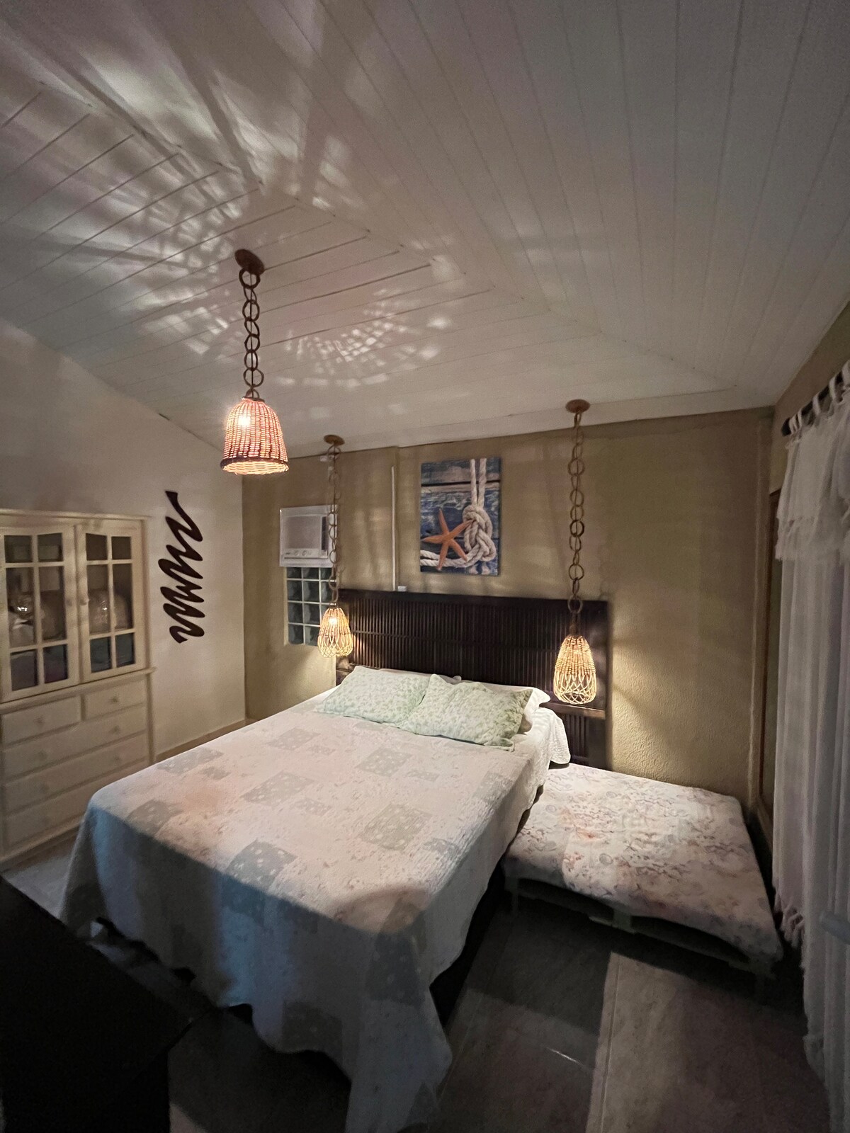 საძინებელი 1