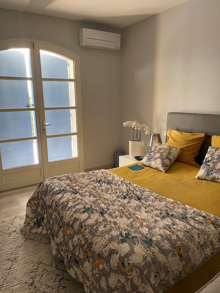 غرفة النوم 1