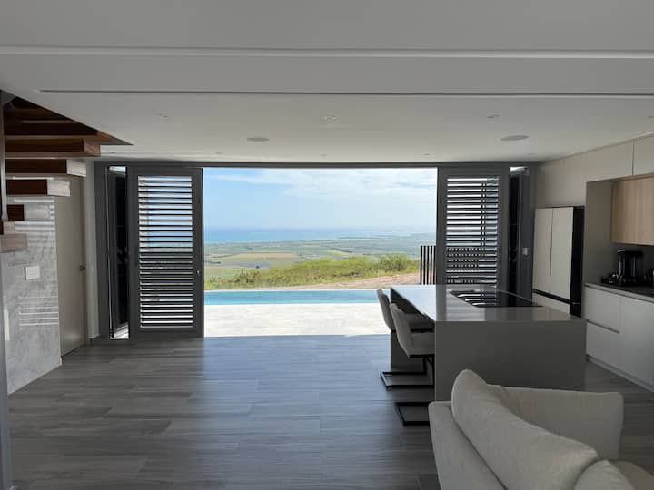 Casa Roca, 
Santa Isabel, Puerto Rico - Coamo