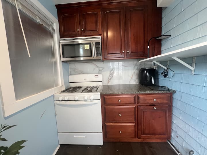 Cozy Boston: Private Bed In Dorchester - Boston, MA