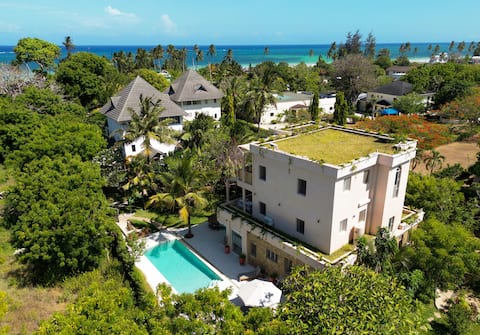 Jahazi Beach House, Galu Beach