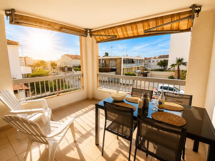 Echappée Marine - T3 Climatisé, Grande Terrasse - Aigues-Mortes