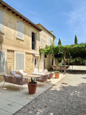 Conciergerie Arlésienne managed Airbnb listing 1