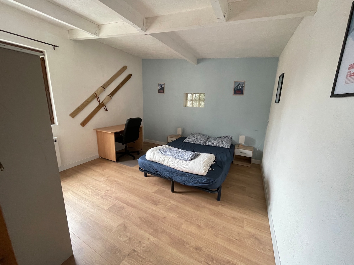 غرفة النوم 1