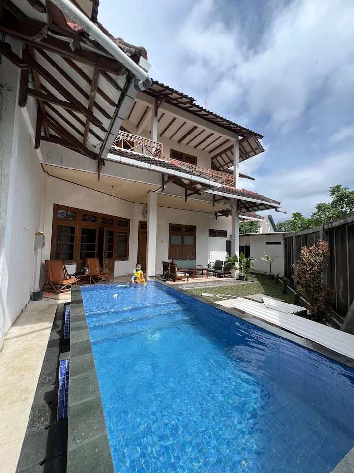 Kembang Homestay Timoho Yogyakarta - Yogyakarta