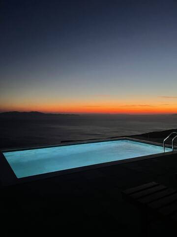 Olea Tinos – Villa with swimming pool and sea view