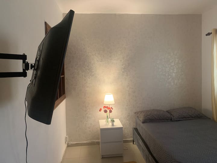 Schlafzimmer 2