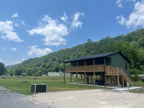 Olive’s Place·New 3 Bed Home near Greenbrier River