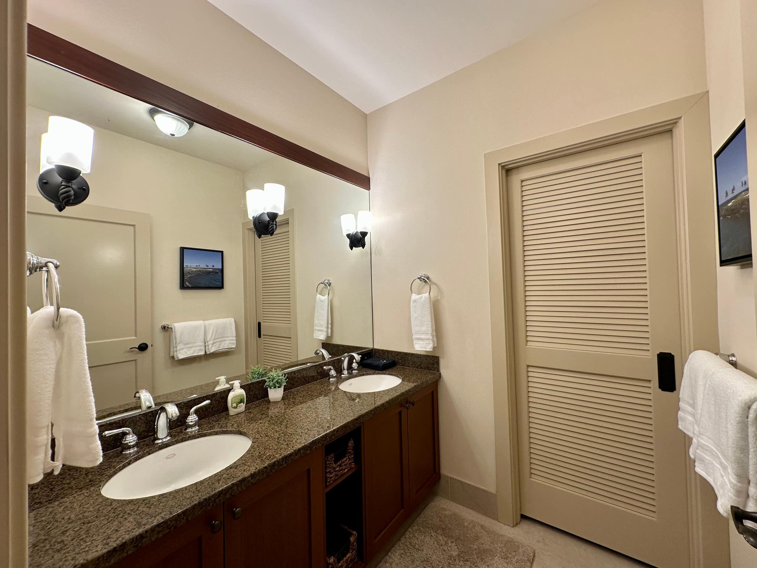 Townhouse in Waikoloa Village · ★5.0 · 2 bedrooms · 3 beds · 2 baths - Photo 18