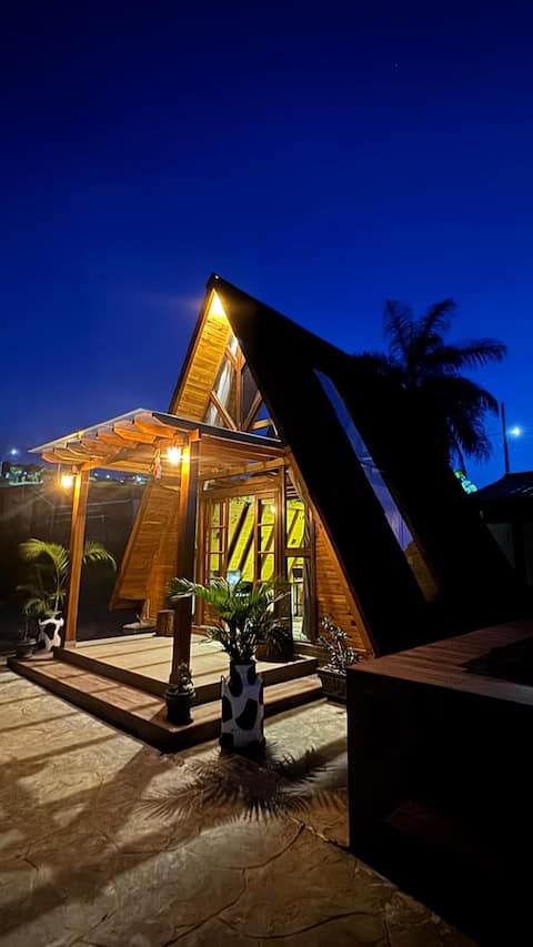 Chalet with heated Jacuzzi and wonderful sunset